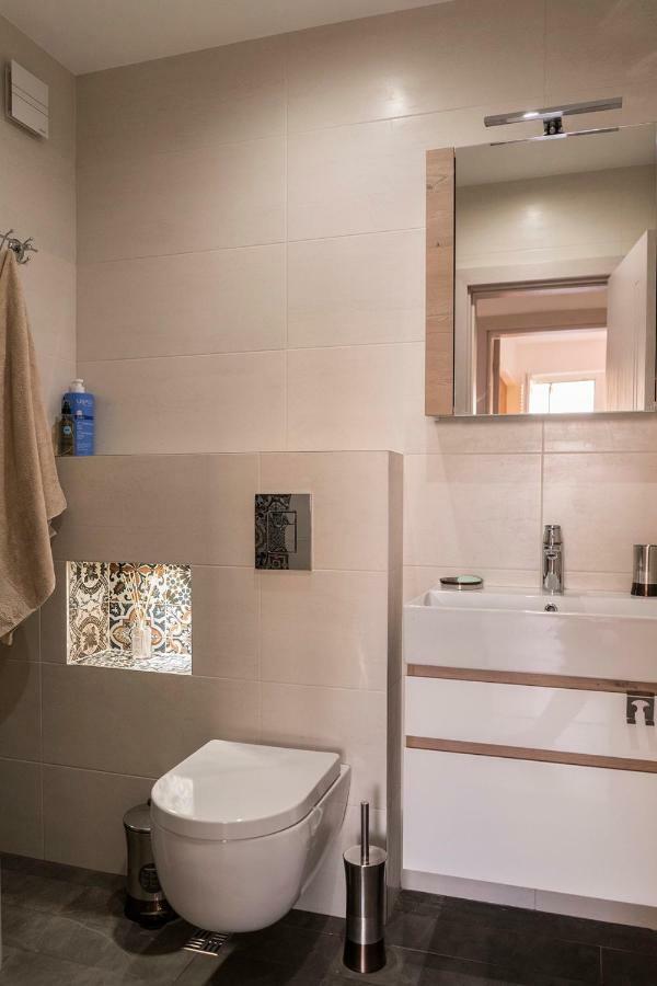 Center Apartment With Amazing View София Экстерьер фото
