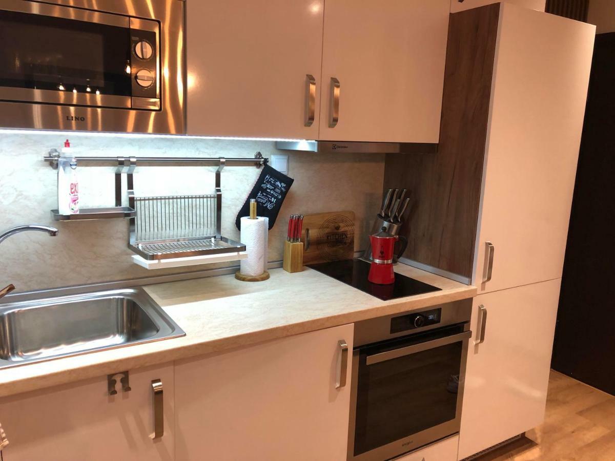 Center Apartment With Amazing View София Экстерьер фото