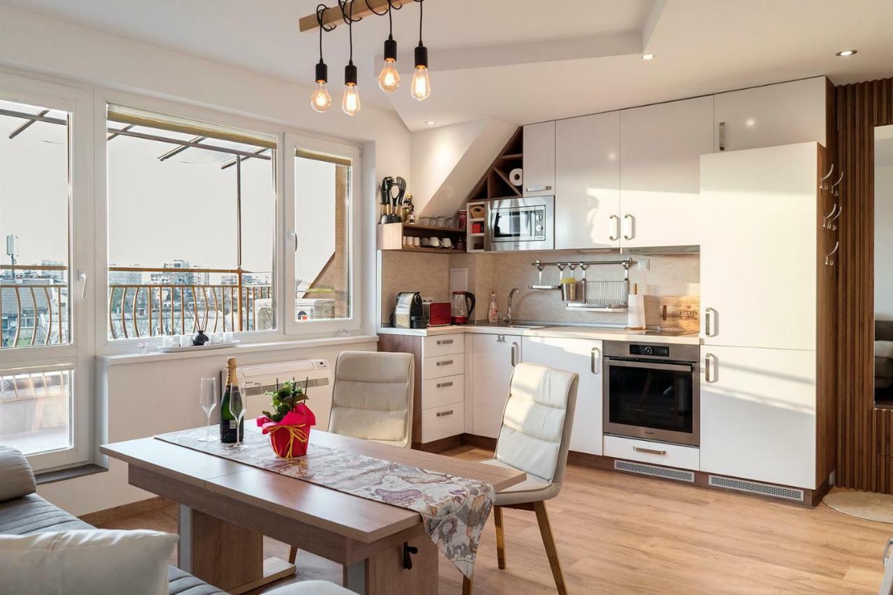 Center Apartment With Amazing View София Экстерьер фото