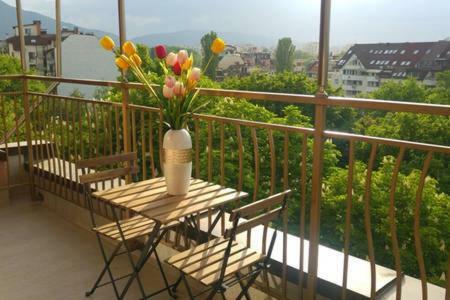 Center Apartment With Amazing View София Экстерьер фото